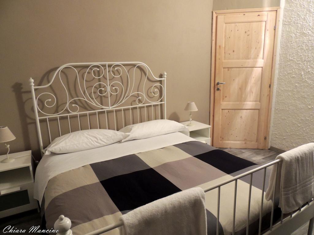 Hotel La Casa Del Colonnello Vercelli Zewnętrze zdjęcie